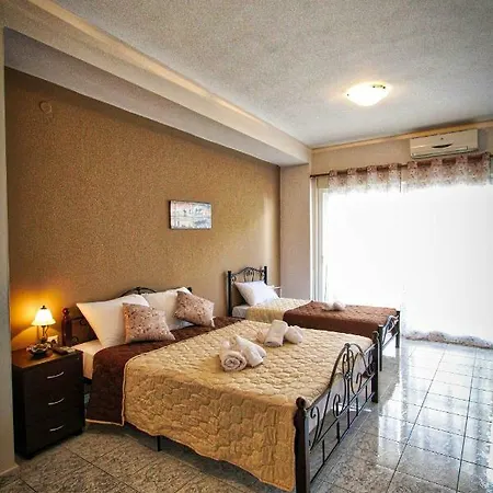 Apartament Arianna 7 *