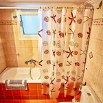 Apartament Arianna 7 *